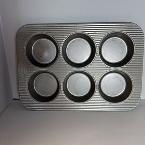 USA Pans Small Round Cake Pan Item 293